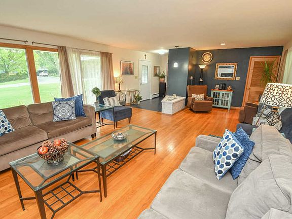 2nd image of 18360 Benington Dr
