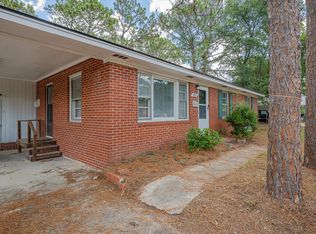 1827 Fargo Dr, Fayetteville, NC 28304