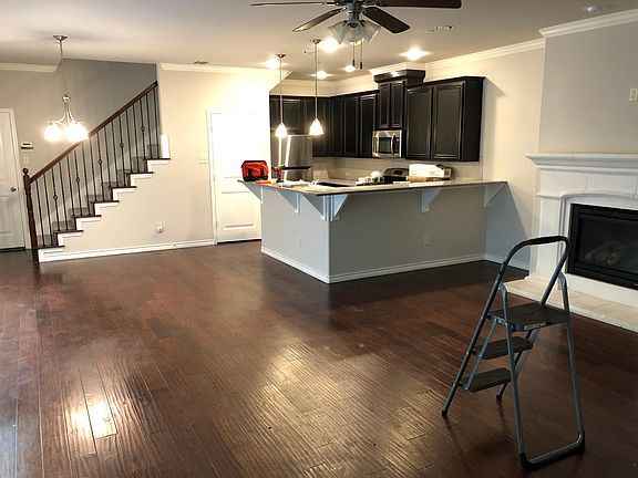 4th image of 8820 Whitehead St