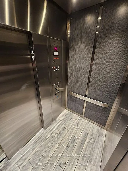 2 bed, $2,000 — Photo 4