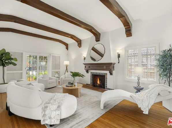 10501 Ilona Ave, Los Angeles, CA 90064