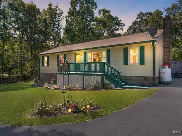 10459 Rockingham Rd, Mechanicsville, VA 23116