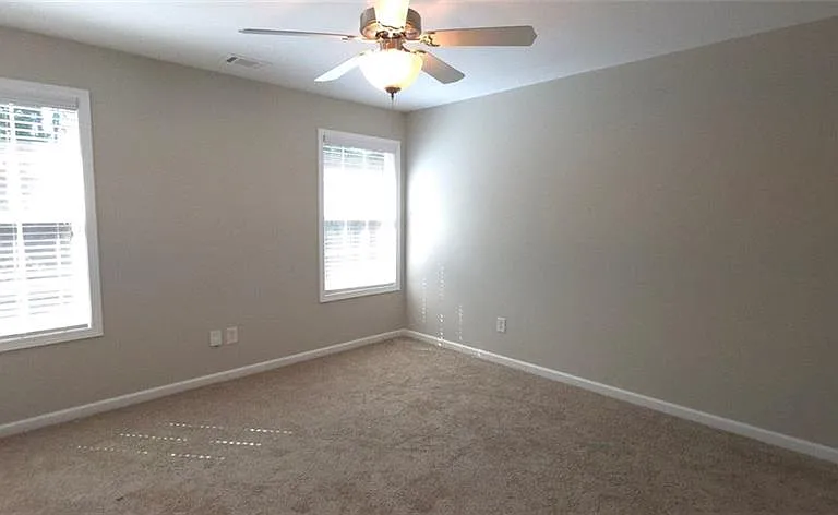 1122 Treymont Ln — Photo 11