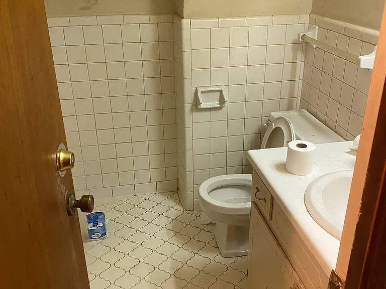 317 Byrd St #4 — Photo 4