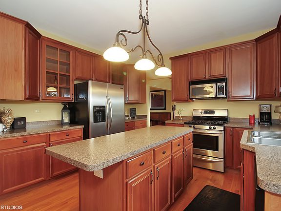 4th image of 8328 Callista Dr