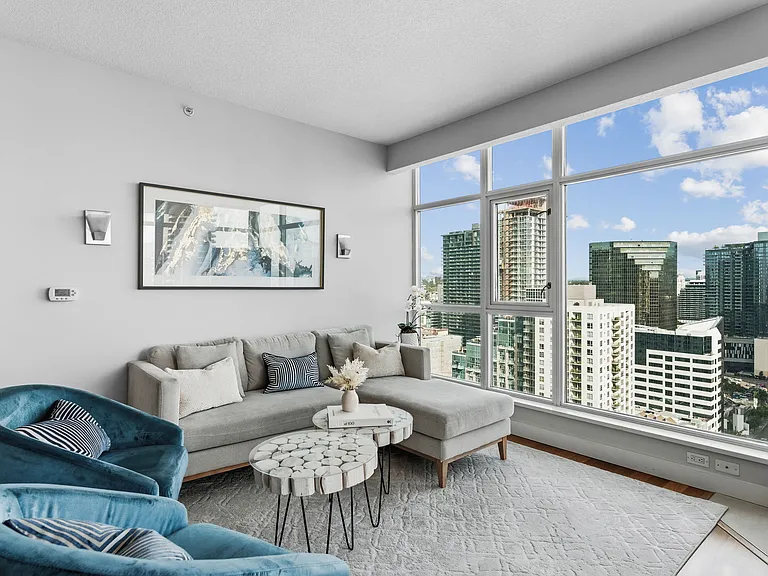 1199 Pacific Hwy #2903R — Photo 3