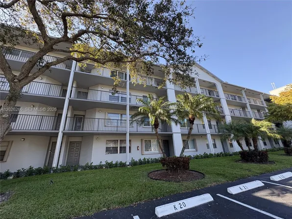 1300 SW 125th Ave APT 204, Hollywood, FL 33027