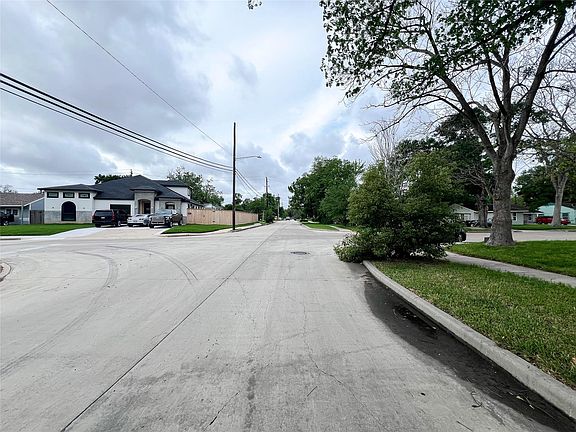 4th image of 5863 Southgood St