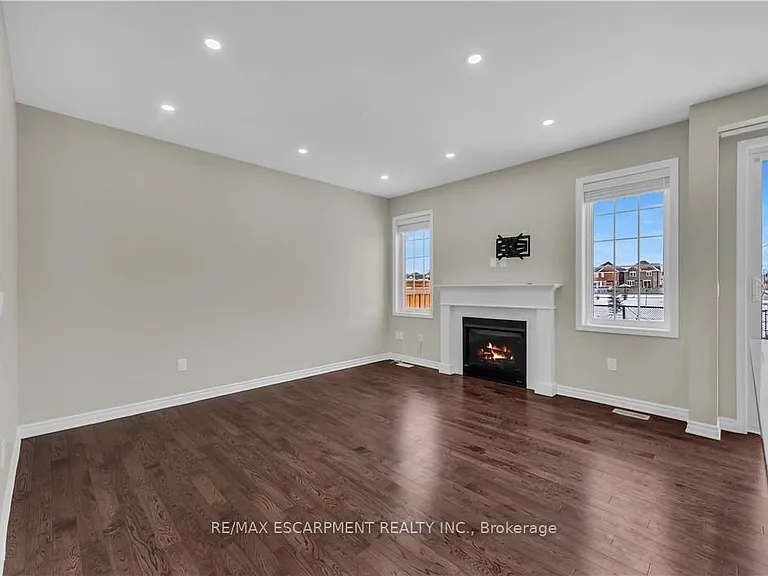 75 Forest Ridge Ave — Photo 14