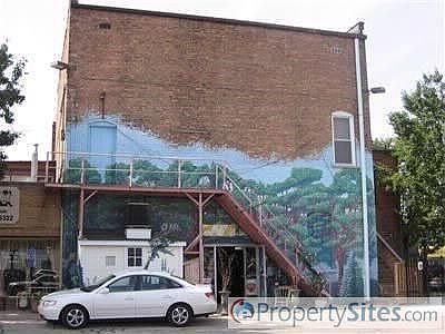 2nd image of 130 N Main St