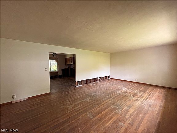 2nd image of 4672 Veterans Blvd