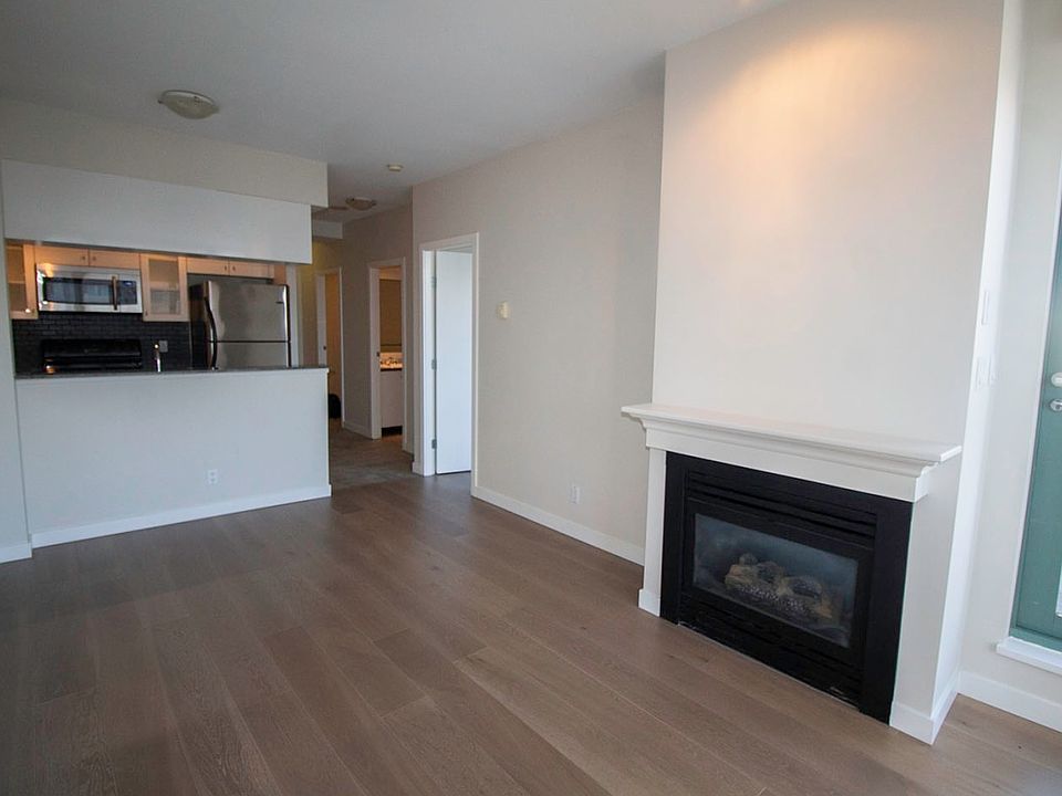 1st image of 1238 Burrard St Penthouse 1