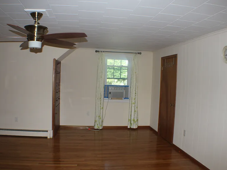 366 Waverley Oaks Rd — Photo 10