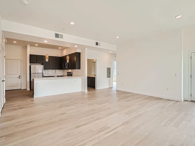 Hayden Place — Photo 6