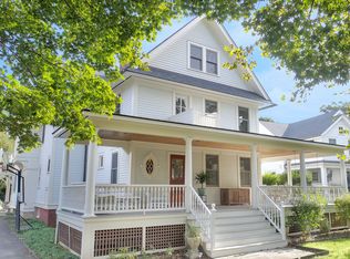 2 Wahneta Rd, Old Greenwich, CT 06870