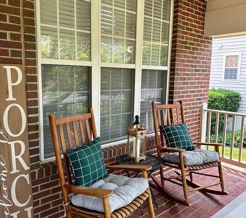 2nd image of 5775 Coachview Ct