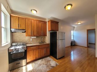 43-08 25th Ave #3RR, Astoria, NY 11103