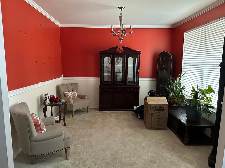 Sitting / Dining Room