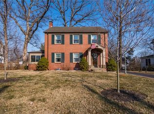 160 N Oakcrest Ave, Decatur, IL 62522