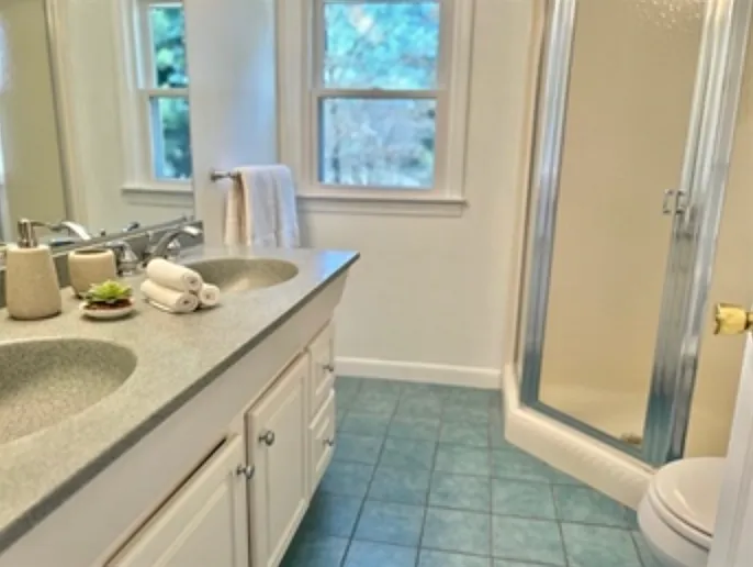 71 Elinor Rd — Photo 13