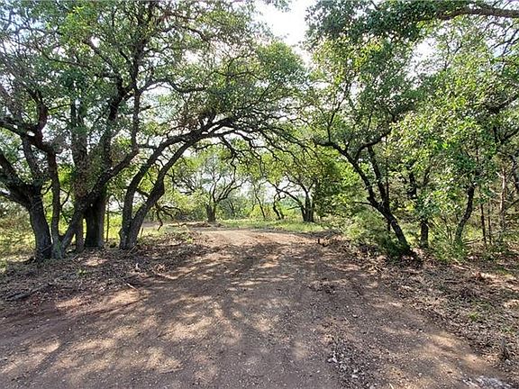 2nd image of 14586 Private Road 3643