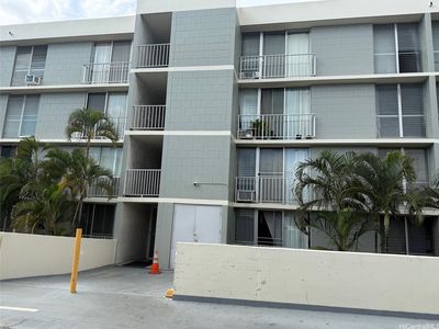 2845 Waialae Ave APT 222, Honolulu, HI, 96826