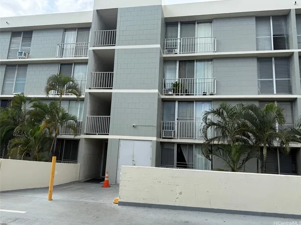 2845 Waialae Ave APT 222, Honolulu, HI 96826