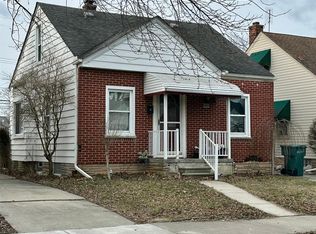 1535 Mill St, Lincoln Park, MI 48146