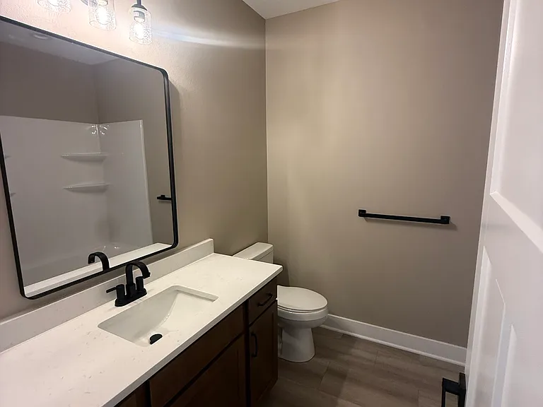 1238 W Bluegrass Rd #2 — Photo 12