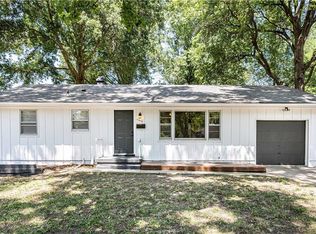 11610 Orchard Rd, Kansas City, MO 64134