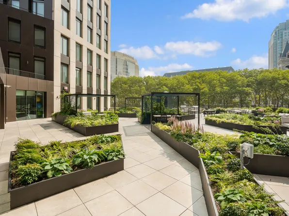 1 Clinton Street image 17 of 26