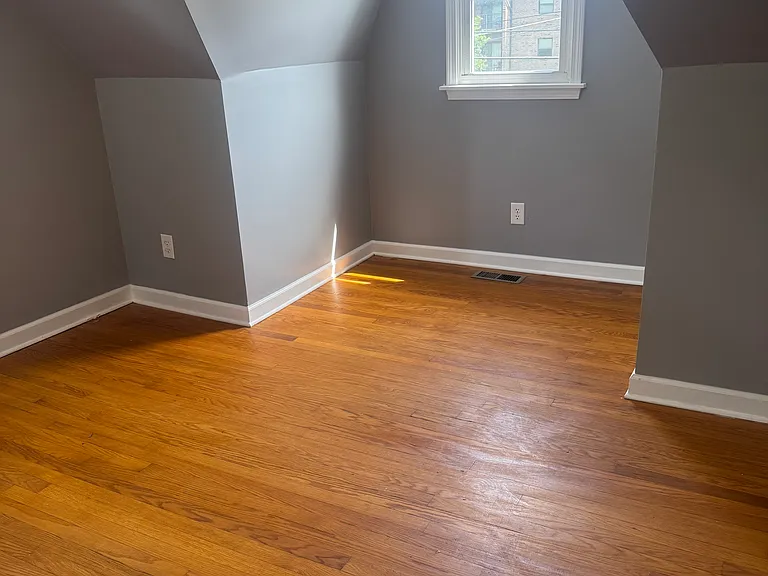 5600 Bridgetown Rd — Photo 23
