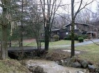 262 Deck Valley Dr, Blountville, TN 37617