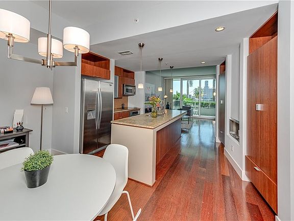 2nd image of 912 Channelside Dr Unit 2810
