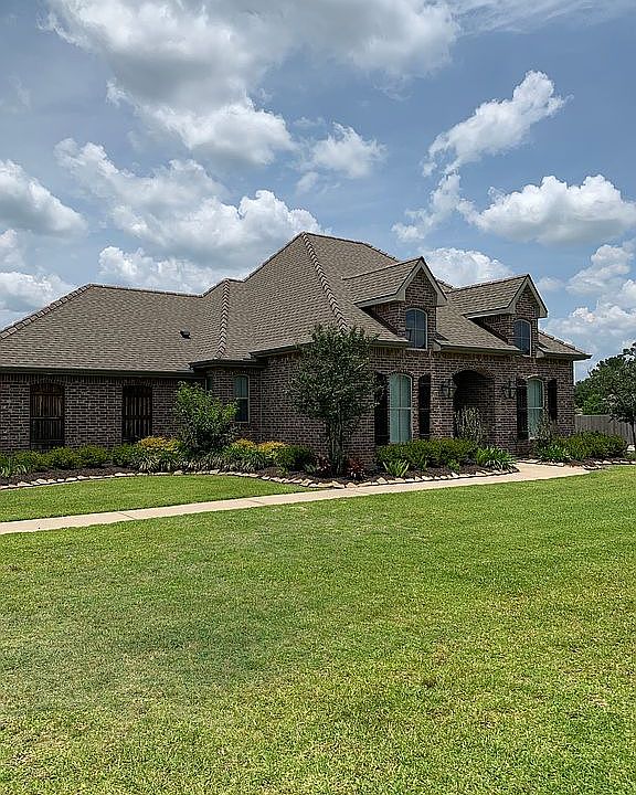 1st image of 2407 Regena Dr