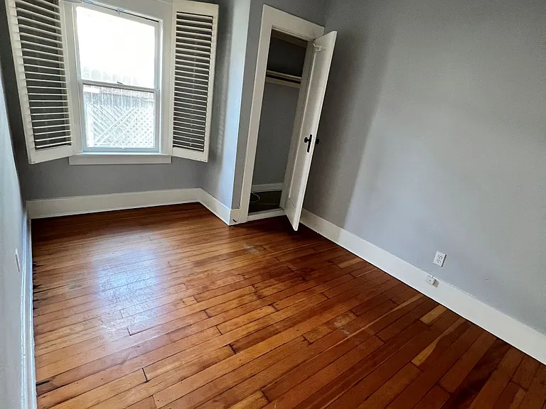 2nd bedroom3