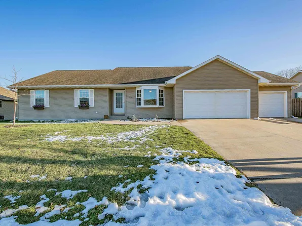 1116 Aster Ln, Winneconne, WI 54986