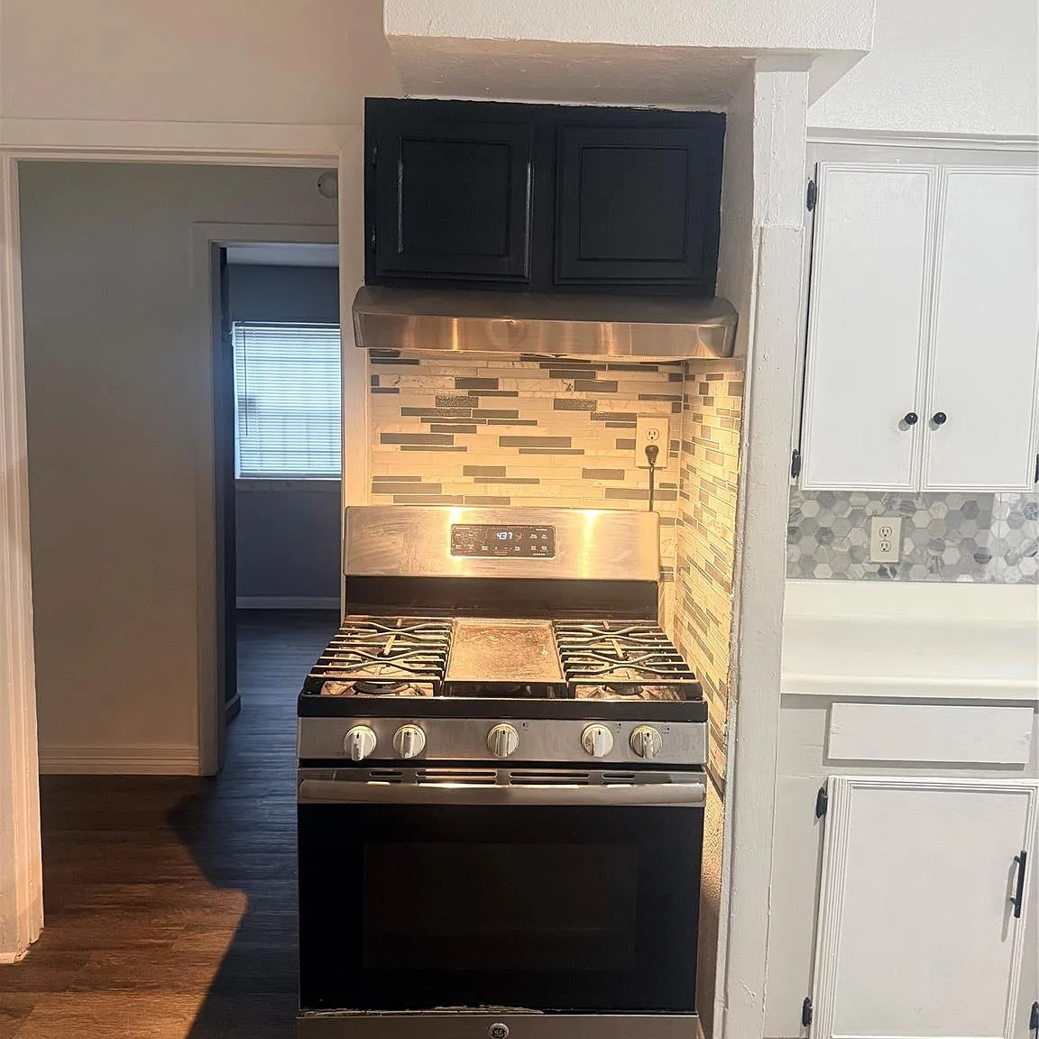 4 bed, 1.0 bath, 1176 sqft, $1,500 — Photo 4