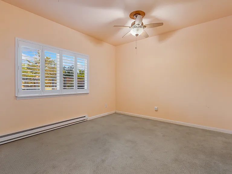 2912 Loch Lomond Dr — Photo 18