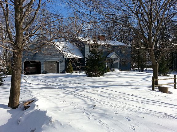 3rd image of 13 S Ten Eyck Ave