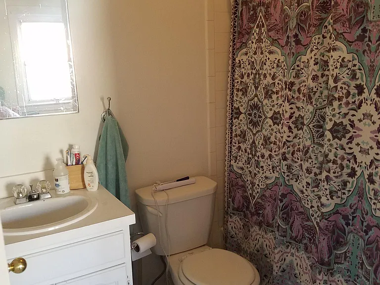 632 N 2nd St #3R — Photo 4