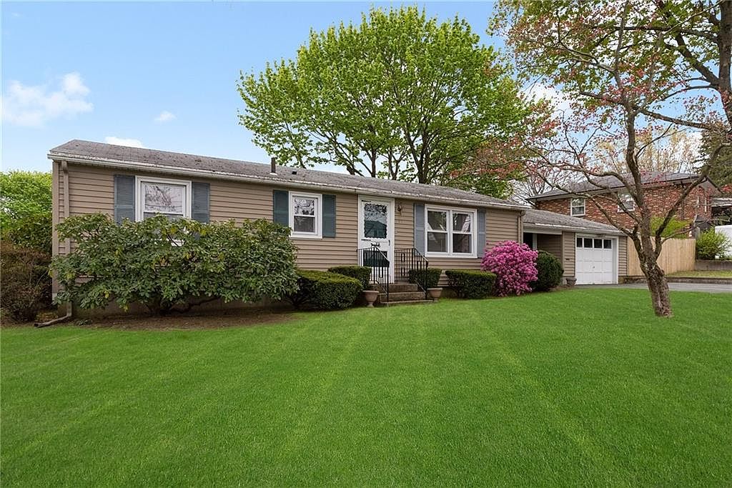 157 Turner Ave, Cranston, RI 02920 Zillow