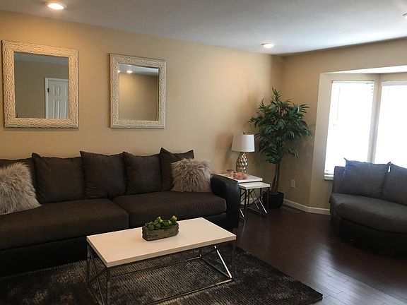 Main level living room