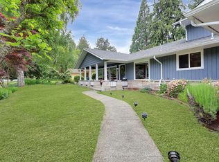 16833 19th Ave SW, Normandy Park, WA 98166