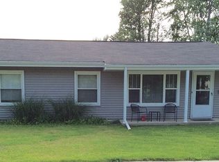 122 Saint Louis St, Milan, MI 48160