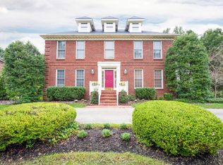 2293 Abbeywood Rd, Lexington, KY 40515