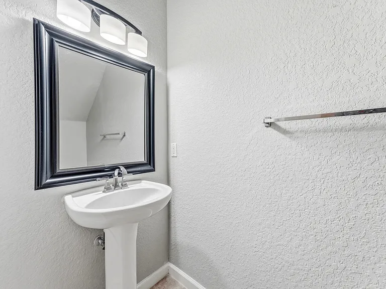 Ashbury Palms Dr — Photo 32