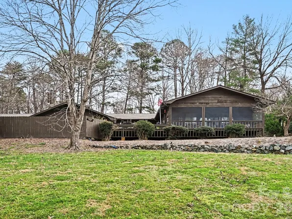 2915 Old Stage Rd, Gastonia, NC 28052