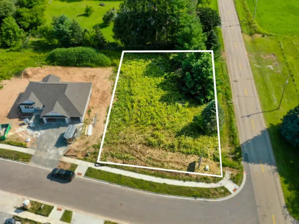 4079 Brussels Way Unit 26, Green Bay, WI 54313