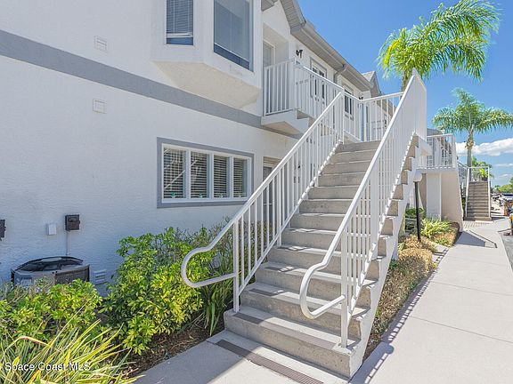 2nd image of 507 Ocean Park Ln #V188